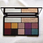 Kiss Of Fire 12 Colors Eyeshadow Palette
